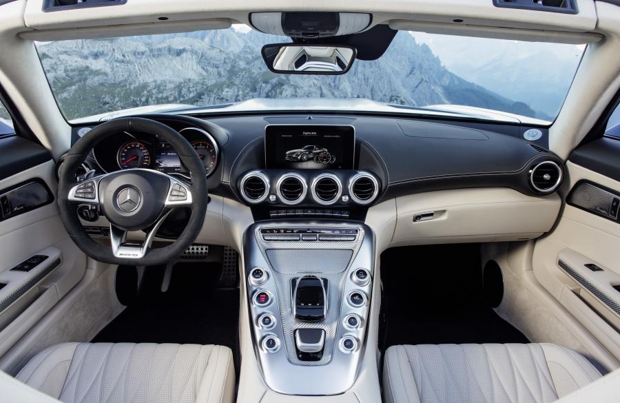 Торпедо Mercedes-AMG GT C Roadster 2016 года  (WW) (фото 2 из 50)